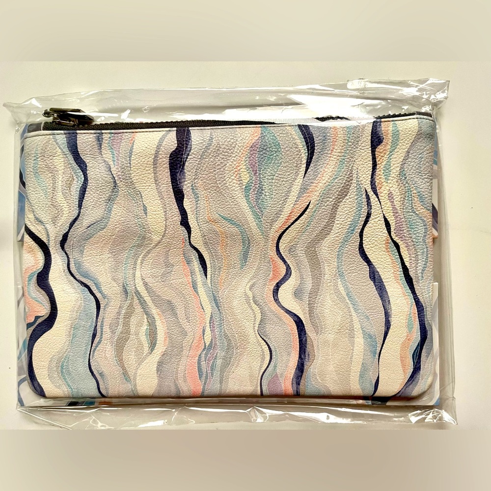 Erin Condren Leather Pouch / Planny pack